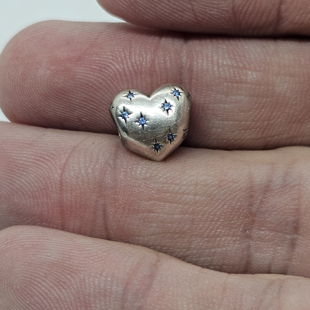 Pandora disney charm